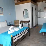Amaranthos Skiathos View * Megali Ammos (Skiathos)