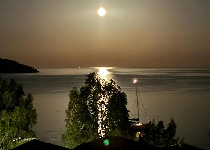 Amaranthos Skiathos View Megali Ammos (Skiathos)