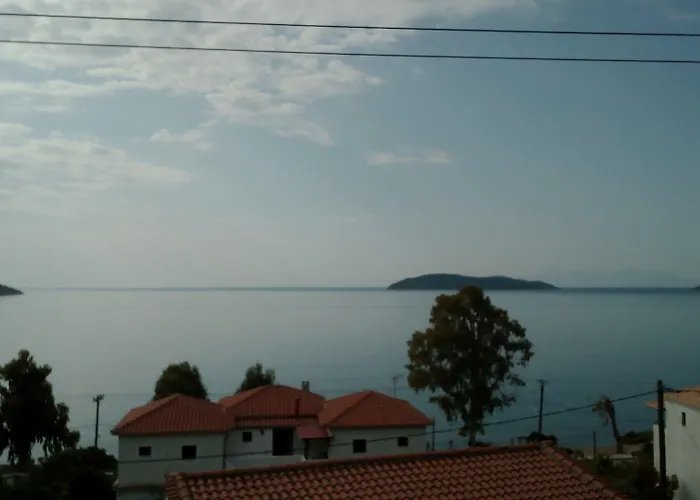 Amaranthos Skiathos View * Megali Ammos (Skiathos)
