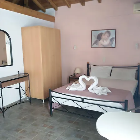 Amaranthos Skiathos View