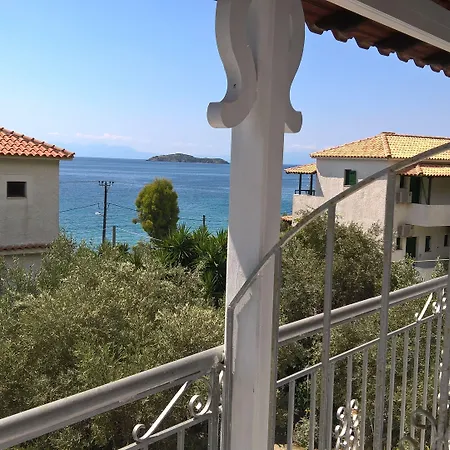 Amaranthos Skiathos View