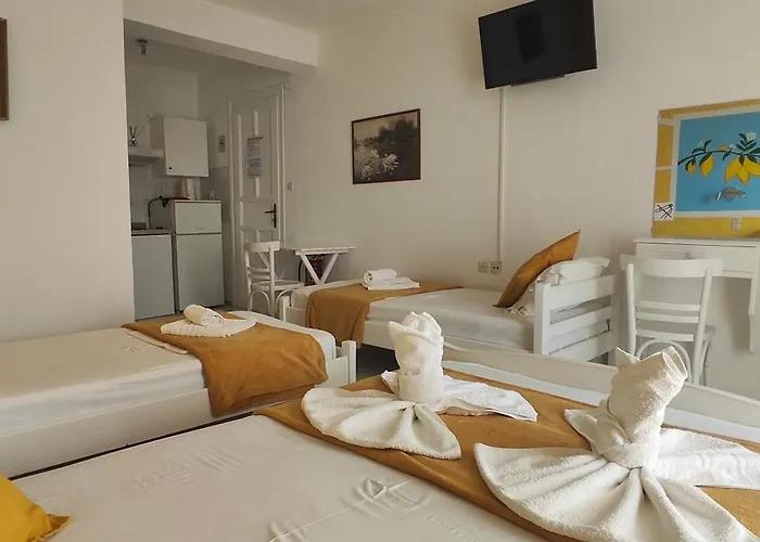 Amaranthos Skiathos View Megali Ammos (Skiathos)