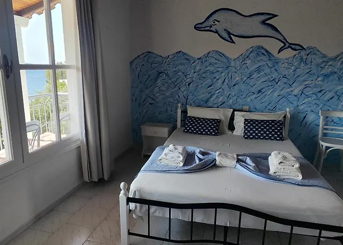 Amaranthos Skiathos View * Megali Ammos (Skiathos)