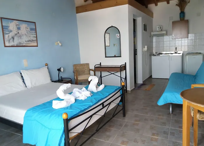 Amaranthos Skiathos View * Megali Ammos (Skiathos)