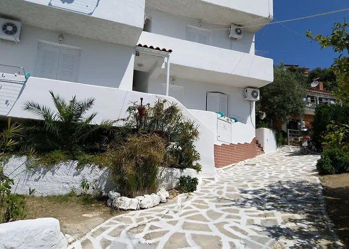 Amaranthos Skiathos View *