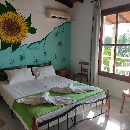 Amaranthos Skiathos View Apartment